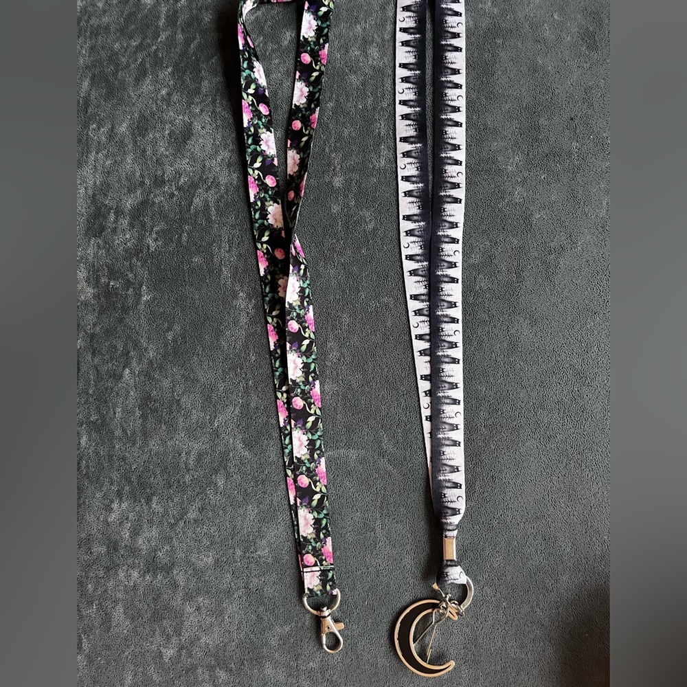Hot Topic Lanyards - Picture 5 of 5